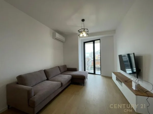 Tirane, jepet me qera 1+1+Ballkon , 650 € (mine pezaa)