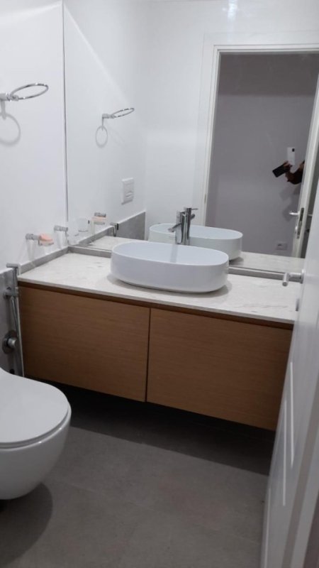 Shitet nga Pronari, VILË ELITARE MULTIFAMILJARE – NDËRTIM I RI 2023, 3 Katshe, 360 m² 800.000 €