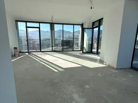 Tirane, shitet apartament 3+1+2+Verande Kati 9, 179 m² 700.000 € (Lake View Residences)