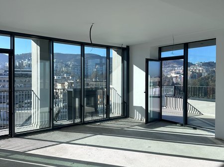 Tirane, shitet apartament 3+1+2+Verande Kati 9, 179 m² 700.000 € (Lake View Residences)