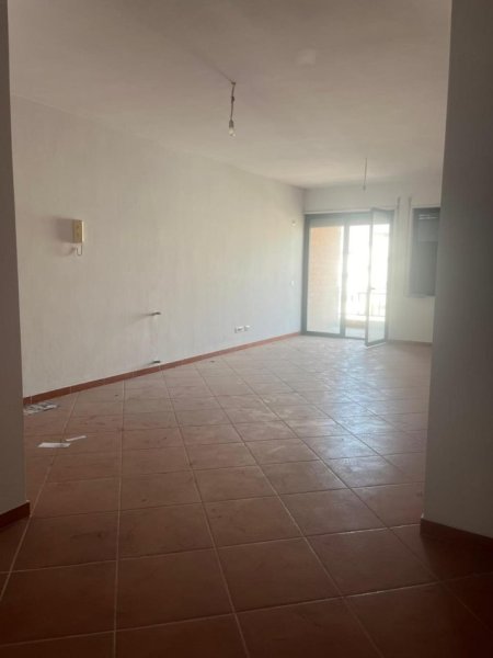 Tirane, shitet apartament 2+1+Aneks+Ballkon Kati 5, me134 m² (Rruga Bill Klinton)