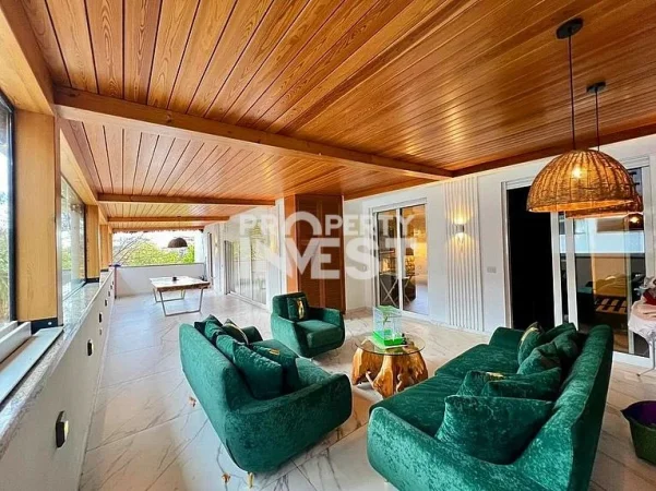 Tirane, shitet apartament 2+1 Kati 3, 165 m² 369.000 € (Kopshti Botanik)