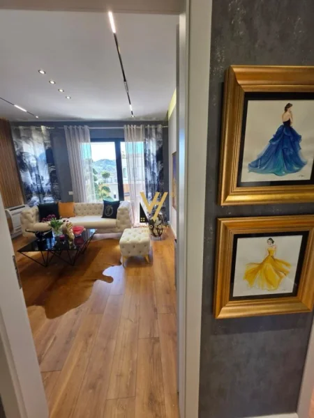 Tirane, jepet me qera apartament 1+1+Ballkon Kati 8, 74 m² 900 € (VASIL SHANTO)