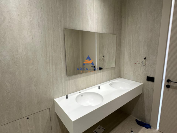 Tirane, jepet me qera ambjent biznesi Kati 2, 428 m² 12.000 € 