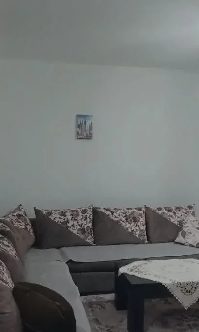 JEPET ME QERA APARTAMENT 1+1 NE ASTIR, 400 €URO