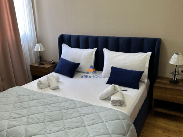 Tirane, jepet me qera apartament 2+1+Ballkon Kati 7, 100 m² 675 € 