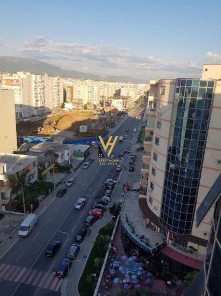 Tirane, shitet apartament 2+1+Ballkon Kati 8, 89 m² 139.000 € (ASTIR)