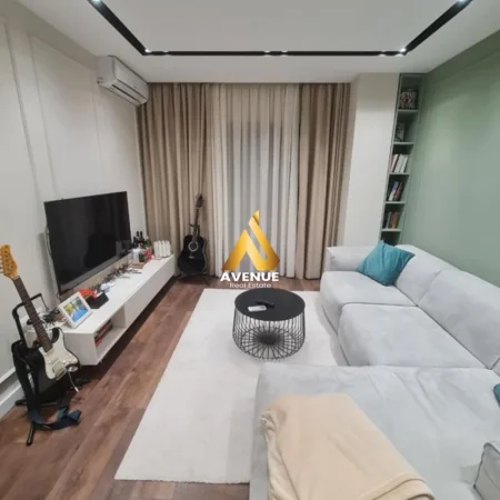 Tirane, jepet me qera apartament 1+1+Ballkon Kati 4, 65 m² 450 € (thoma koxhaj) Misto Mame