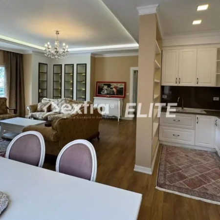 Tirane, jepet me qera apartament 2+1 Kati 3, 110 m² 900 € 