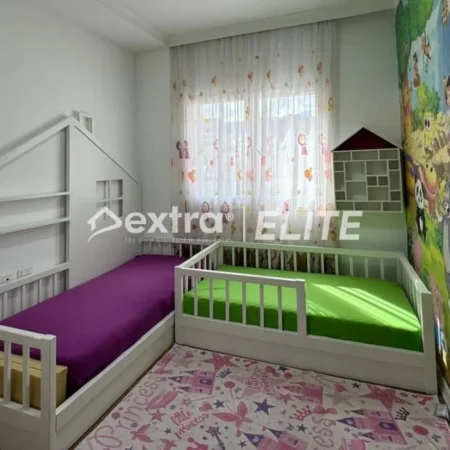 Tirane, jepet me qera apartament 2+1 Kati 3, 110 m² 900 € 