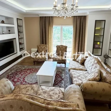 Tirane, jepet me qera apartament 2+1 Kati 3, 110 m² 900 € 