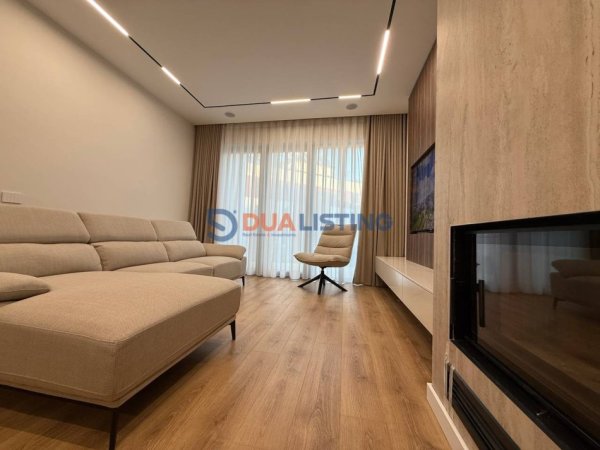 Tirane, jepet me qera apartament 2+1+Ballkon Kati 1, 120 m² 2.100 € (Green Valley)