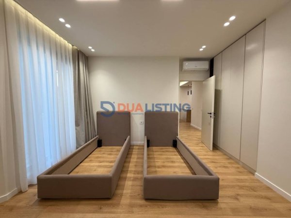 Tirane, jepet me qera apartament 2+1+Ballkon Kati 0, 120 m² 2.200 € (Green Valley Residence)