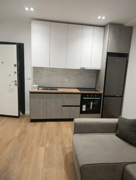 Tirane, shitet apartament 1+1 , 53 m² 145.000 € (fillim te komuna parisit)