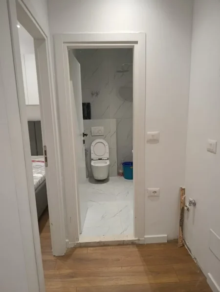 Tirane, shitet apartament 1+1 , 53 m² 145.000 € (fillim te komuna parisit)