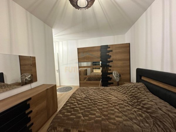 Tirane, shitet apartament 2+1+2 Kati 3, 123 m² 255.000 € (Porcelan , Green Harmony)