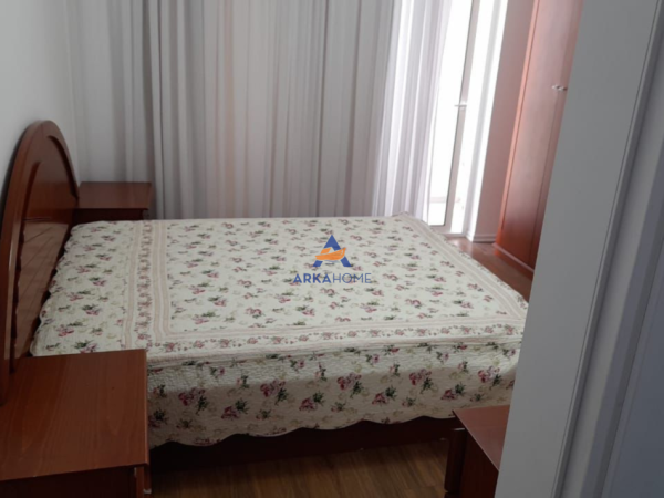 Tirane, shitet Vile 3 Katshe Kati 3, 360 m² 800.000 € 