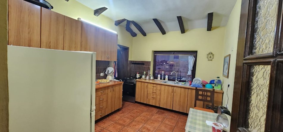 Tirane, shitet apartament 3+1+Aneks+Ballkon Kati 6, 117 m² 187.200 € 