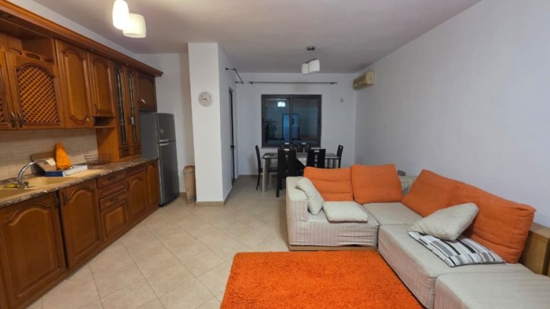 Tirane, shitet apartament 2+1 Kati 5, 120 m² 190.000 € (frang bardhi)