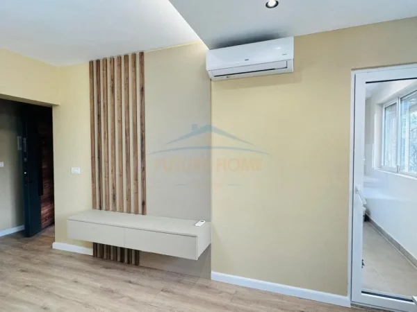 Tirane, shitet apartament 1+1+Ballkon Kati 3, 41 m² 138.000 € (Mozaiku, 21 Dhjetori)