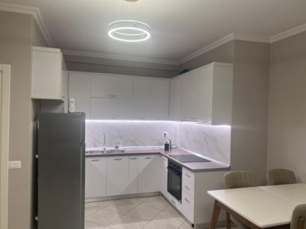 Tirane, jepet me qera apartament 1+1 Kati 6, 78 m² 450 € (Astir)