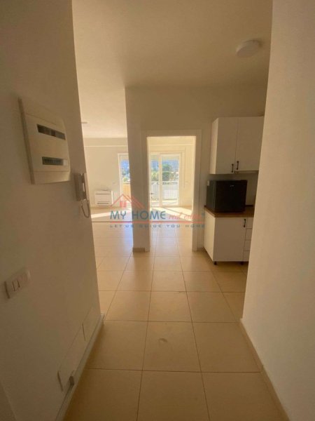 Tirane, jepet me qera zyre Kati 2, 70 m² 900 € (Rruga e Kosovareve)