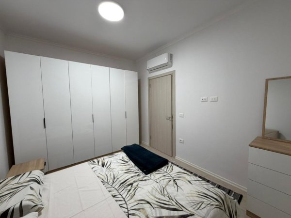 Tirane, jepet me qera apartament 2+1 Kati 6, 90 m² 600 € (Astir)