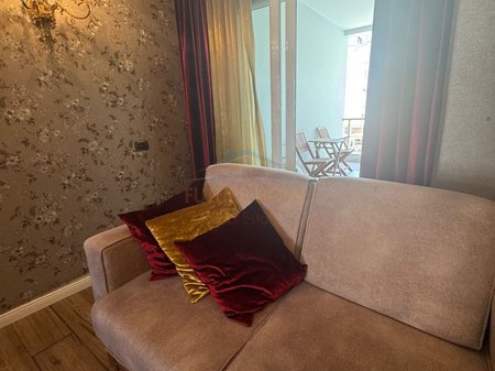 Tirane, shitet apartament 2+1 Kati 4, 128 m² 375.000 € 