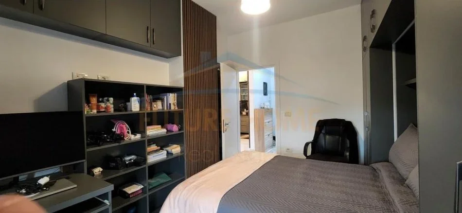 Tirane, shitet apartament 2+1 Kati 2, 75 m² 150.000 € (Porcelan)