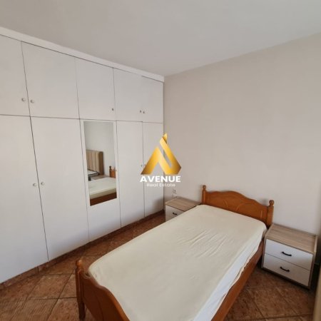 Tirane, jepet me qera apartament 2+1 Kati 5, 78 m² 550 € (Rruga Elbasanit Drejtoria Higjenes)