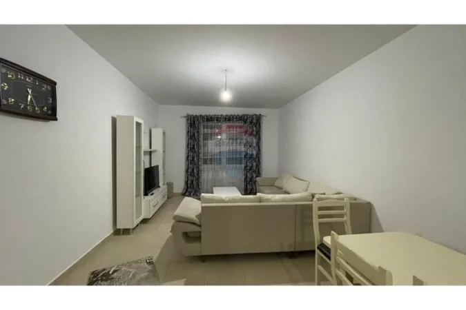 Tirane, shitet apartament 3+1+Ballkon , 140 m² 246.000 € (Kinostudio)