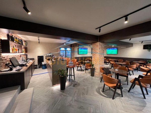 Tirane, shitet ambjent biznesi Kati -1, 238 m² 450.000 € (Shitet, Ambient, Rruga Margarita Tutulani)