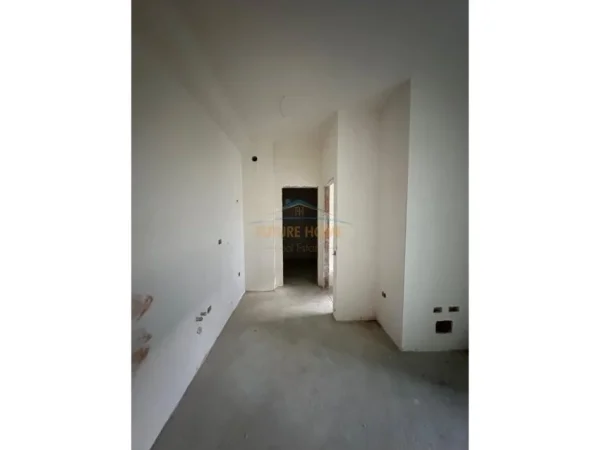 Tirane, shitet apartament 1+1+Ballkon Kati 0, 45 m² 70500 € (Rezidenca Kadiu)