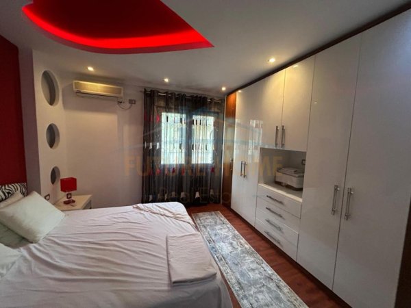 Shkembi Kavajes, jepet me qera apartament 1+1 Kati 3, 60 m² 500 € 