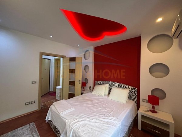 Shkembi Kavajes, jepet me qera apartament 1+1 Kati 3, 60 m² 500 € 