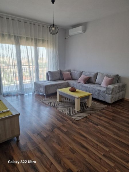 Tirane, jepet me qera apartament 2+1+Ballkon Kati 6, 95 m² 650 € (Astir , Kompleksi Green City)