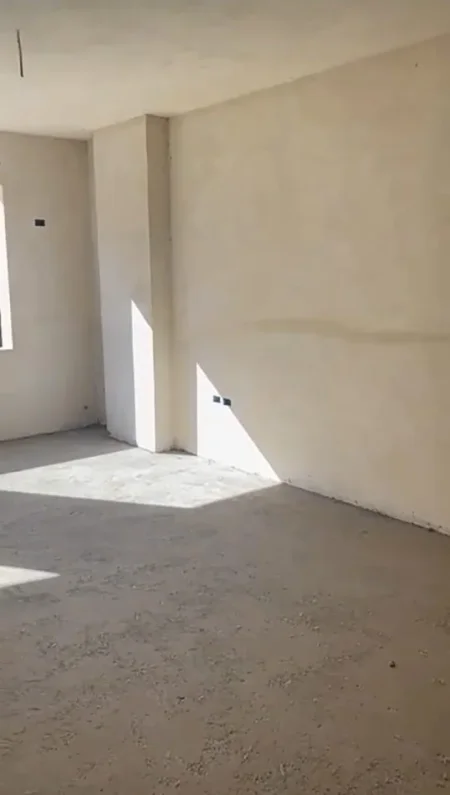 OKAZION NË ASTIR. JEPET APARTAMENT 2+1 NE ASTIR PER SHITJE ,   135.000 €URO