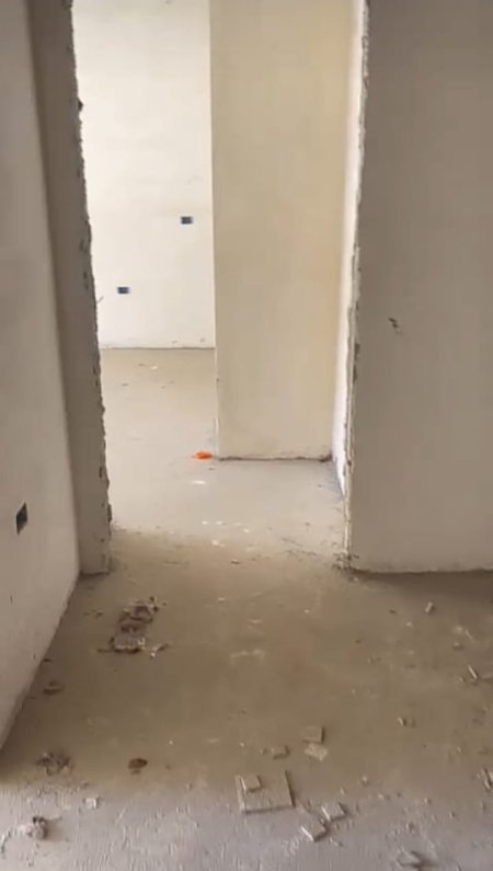 OKAZION NË ASTIR. JEPET APARTAMENT 2+1 NE ASTIR PER SHITJE ,   135.000 €URO