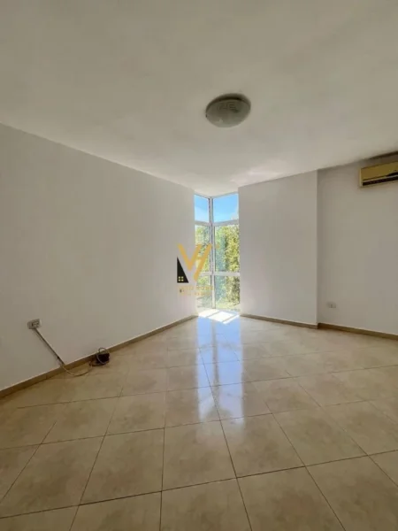 Tirane, shitet apartament 2+1+Ballkon Kati 5, 112 m² 350.000 € (ISH EKSPOZITA)