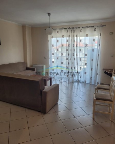 Tirane, shitet apartament 1+1 Kati 2, 70 m² 162.000 € Komuna e Parisit (Rruga Robert Zhvarc)