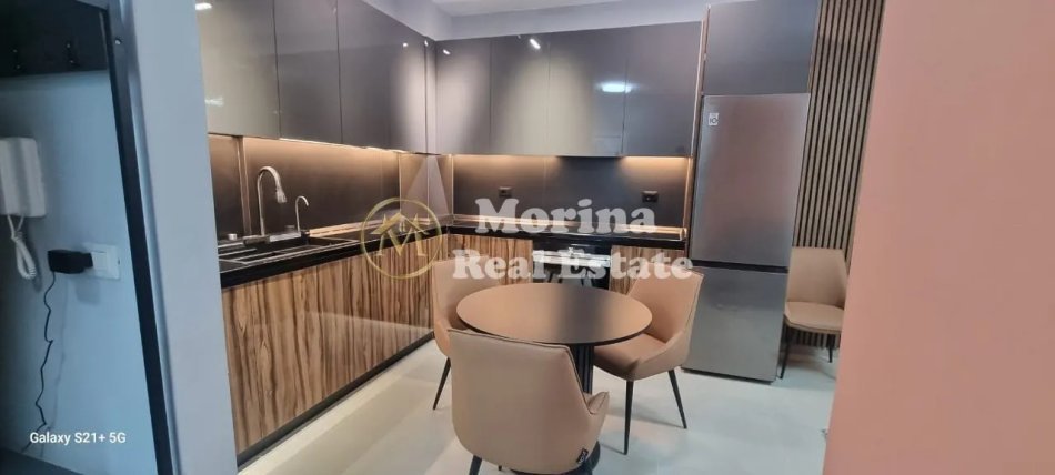 Tirane, jepet me qera apartament 1+1 Kati 1, 65 m² 650 € (Astir)