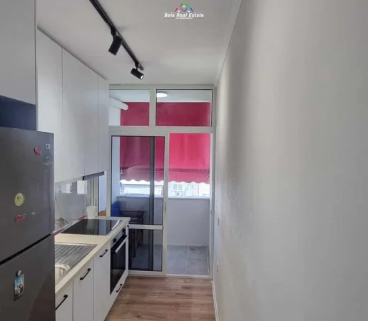 Tirane, jepet me qera apartament 1+1+Ballkon Kati 7, 60 m² 125.000 € (don bosko)