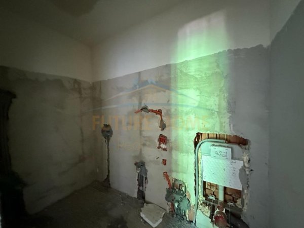 Tirane, shitet 3+1 Kati 4, 121 m² 175.300 € 