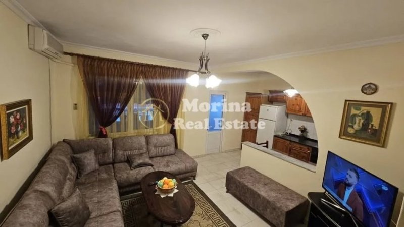 Tirane, jepet me qera apartament 2+1 Kati 6, 90 m² 600 € (Rruga Myslym Shyri)