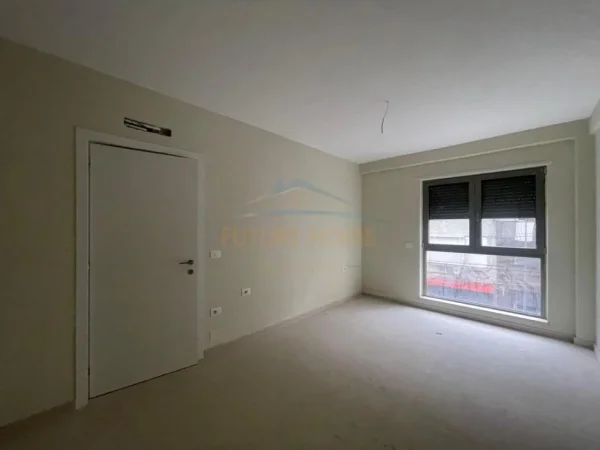 Tirane, shitet apartament 1+1 Kati 1, 64 m² 165.000 € (Rruga Dervish Hekali, Shkolla e Kuqe)