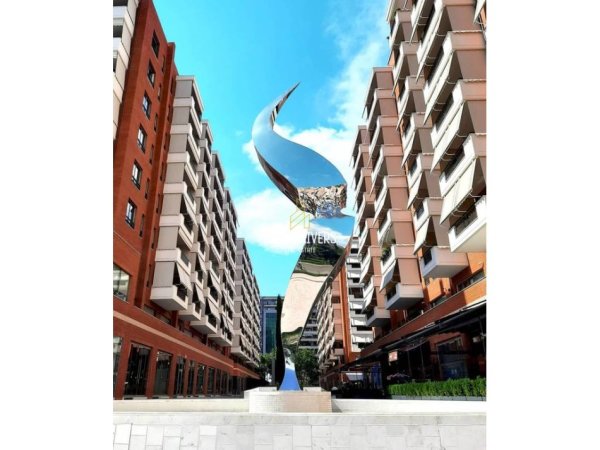 Tirane, jepet me qera ambjent biznesi Kati 5, 250 m² 3.500 € (Kompleksi Delijorgji)