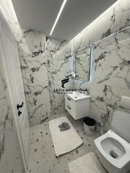 Tirane, jepet me qera apartament 1+1 Kati 1, 60 m² 500 € (RRUGA E DIBRES)