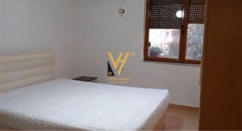 Tirane, shitet apartament 1+1+Ballkon Kati 4, 53 m² 125.000 € (RRUGA E ELBASANIT)