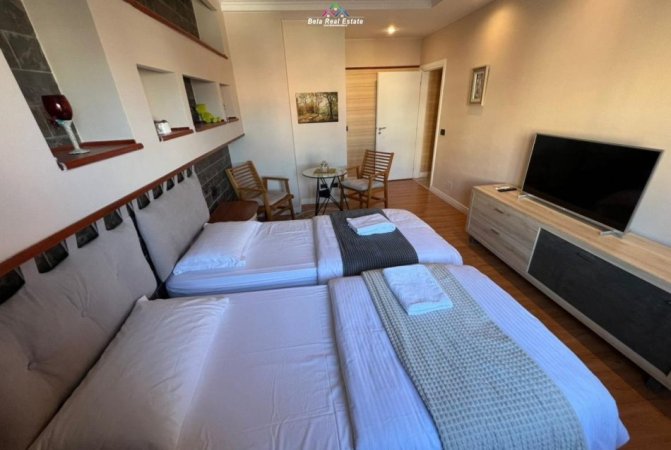 Tirane, jepet me qera garsonier 1+1 Kati 7, 112 m² 360.000 € (Qender)