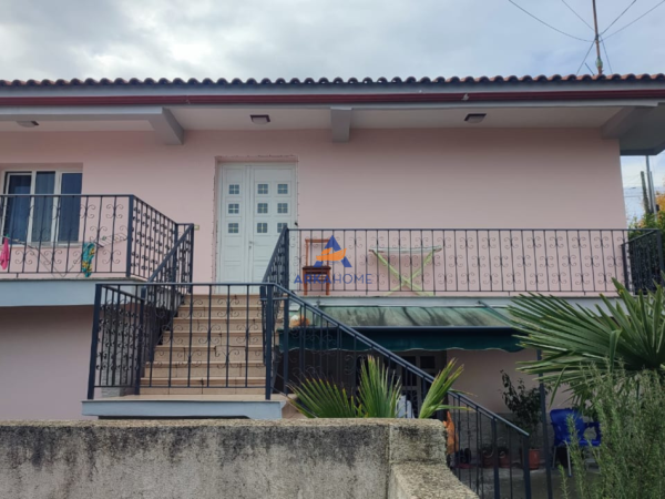 Fier, shitet Vile 2 Katshe Kati 2, 190 m² 230.000 € (LAGJJA NE 1 FIER)